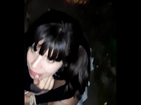 ❤️ Tänaval paisunud peenise vastu kommi eest ☑ Kaunis porno at porn et.pornoxlxx.ru