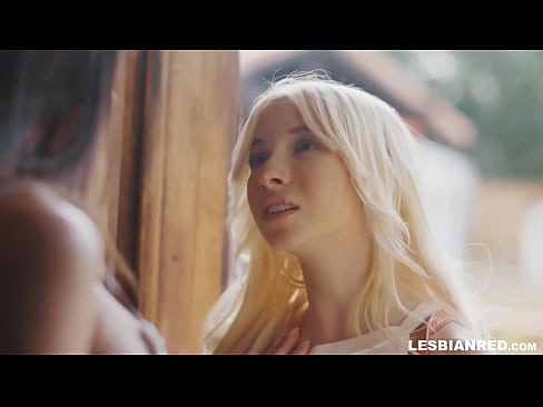 ❤️ Tüdruk tuleb paar kuud hiljem koju ja jõuab sööma oma kasuema tussu ☑ Kaunis porno at porn et.pornoxlxx.ru